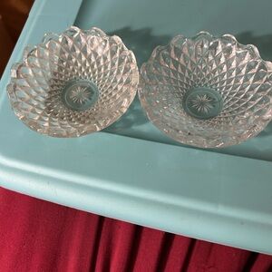 Vintage Glass Starburst Center Trinket Candy Jewelry Dish Italy 4x4x2 inch